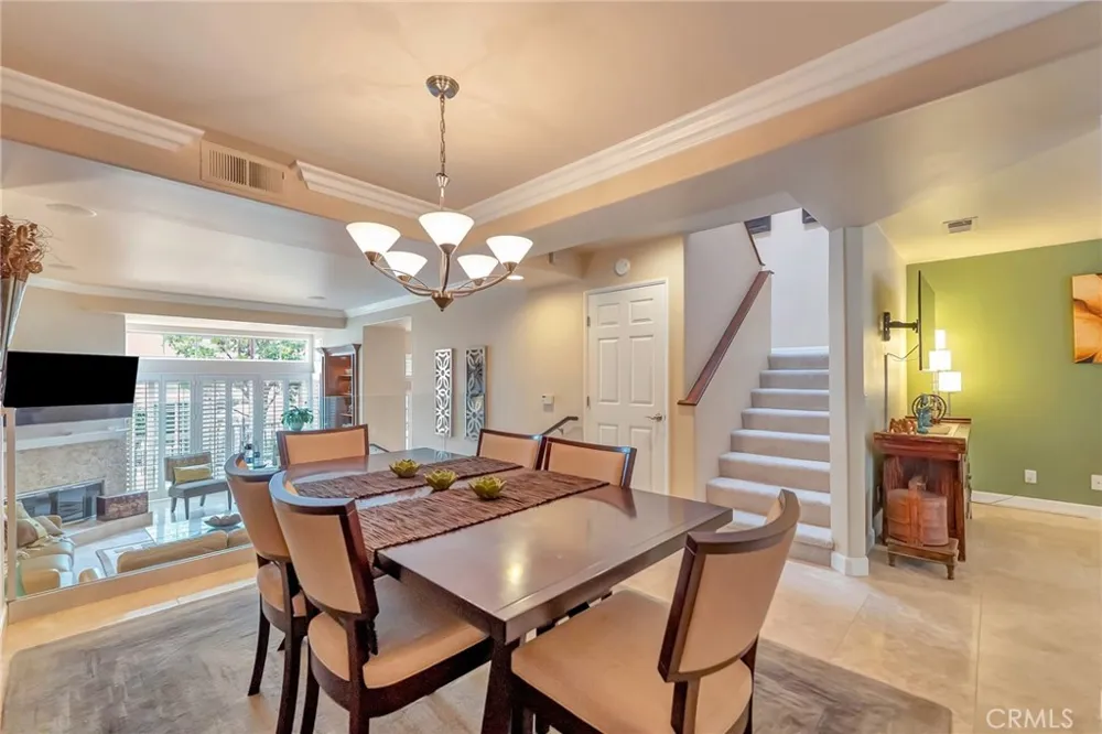 6065 Shadowbrook Circle Huntington Beach, CA 92648