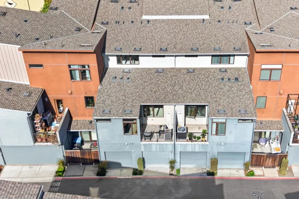 3281 Berryessa Street #3 Palo Alto, CA 94303