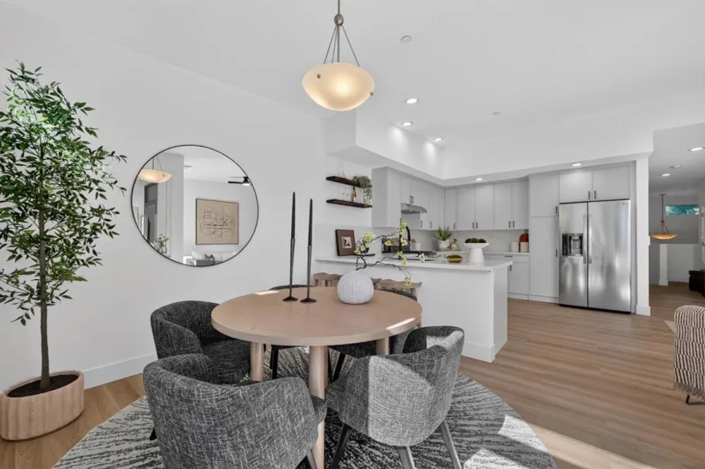 3281 Berryessa Street #3 Palo Alto, CA 94303