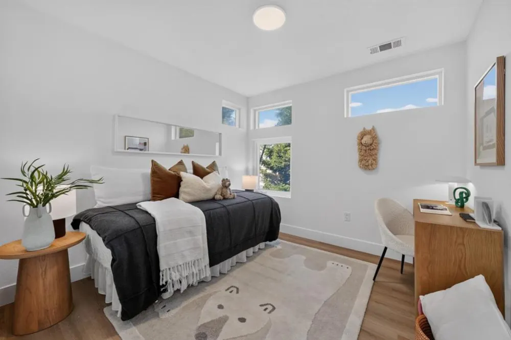 3281 Berryessa Street #3 Palo Alto, CA 94303