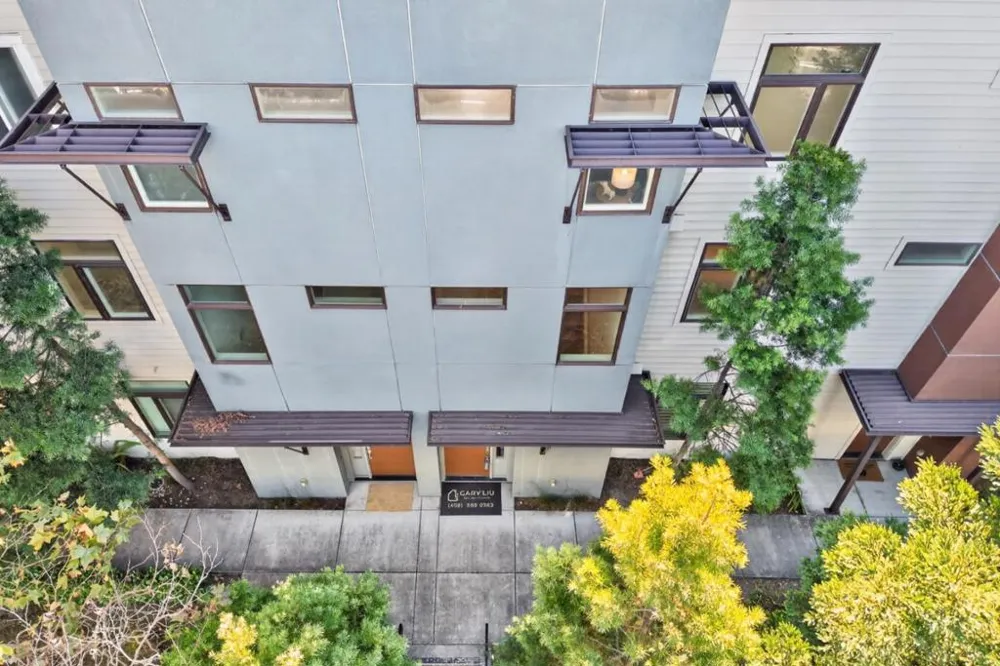 3281 Berryessa Street #3 Palo Alto, CA 94303