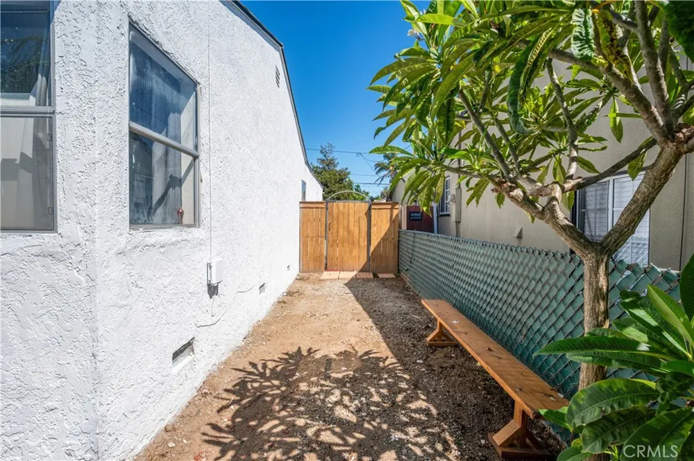 15212 Arcturus Avenue Gardena, CA 90249