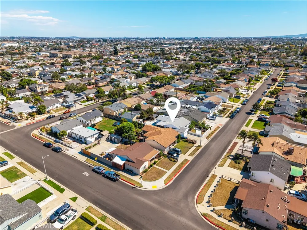 15212 Arcturus Avenue Gardena, CA 90249