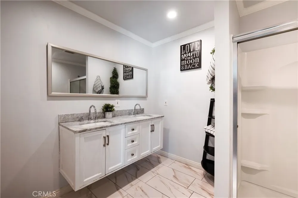 15212 Arcturus Avenue Gardena, CA 90249