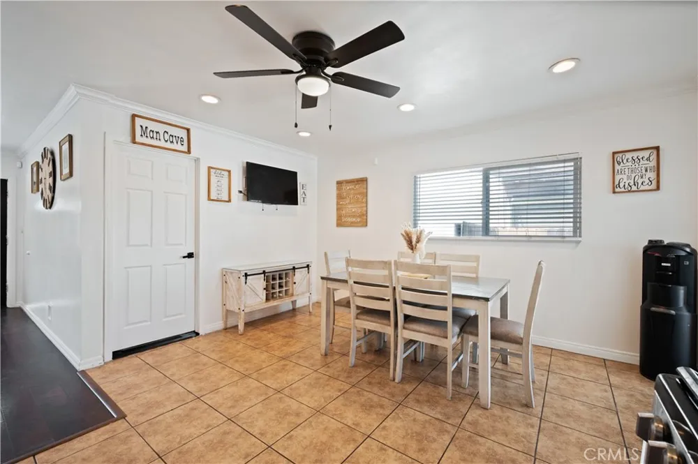 15212 Arcturus Avenue Gardena, CA 90249