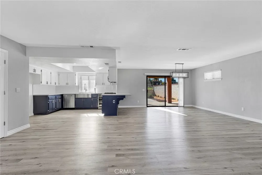 12458 Spring Valley Parkway Victorville, CA 92395