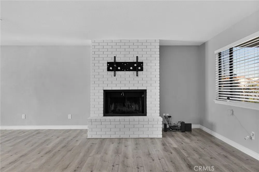 12458 Spring Valley Parkway Victorville, CA 92395
