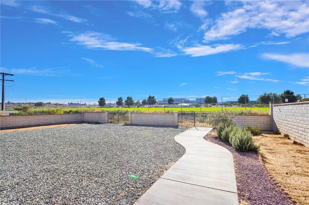 12458 Spring Valley Parkway Victorville, CA 92395