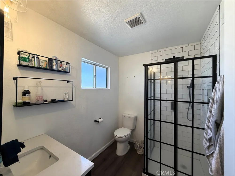 42534 61st W Quartz Hill, CA 93536
