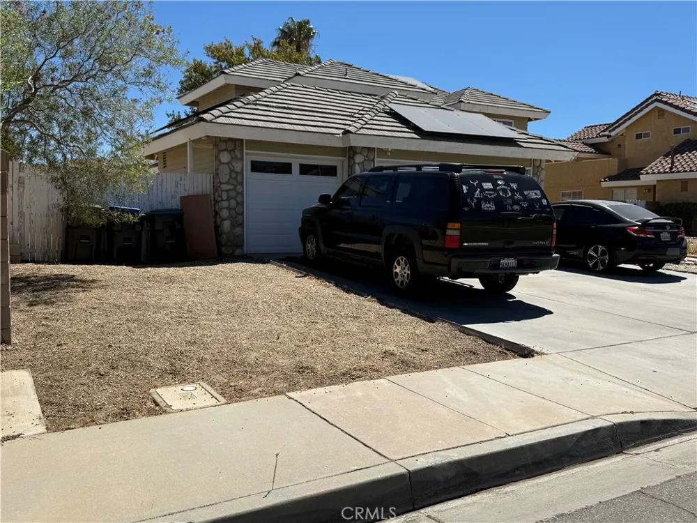 42534 61st W Quartz Hill, CA 93536