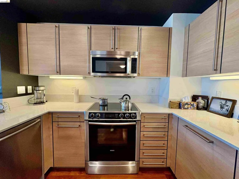 1160 Mission Street #1404 San Francisco, CA 94103