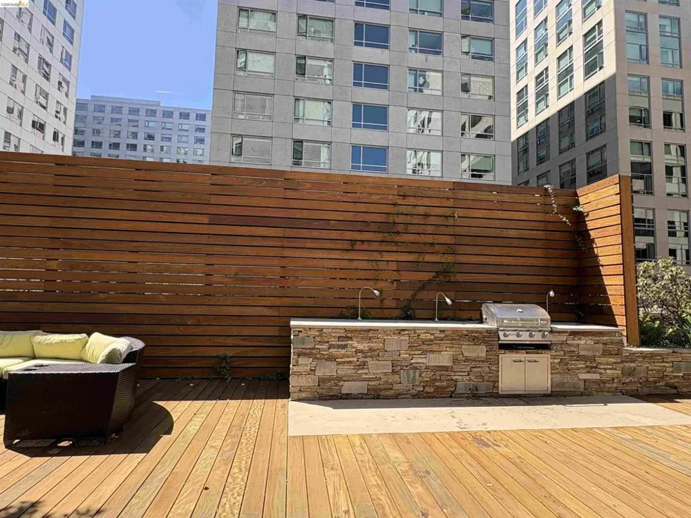 1160 Mission Street #1404 San Francisco, CA 94103