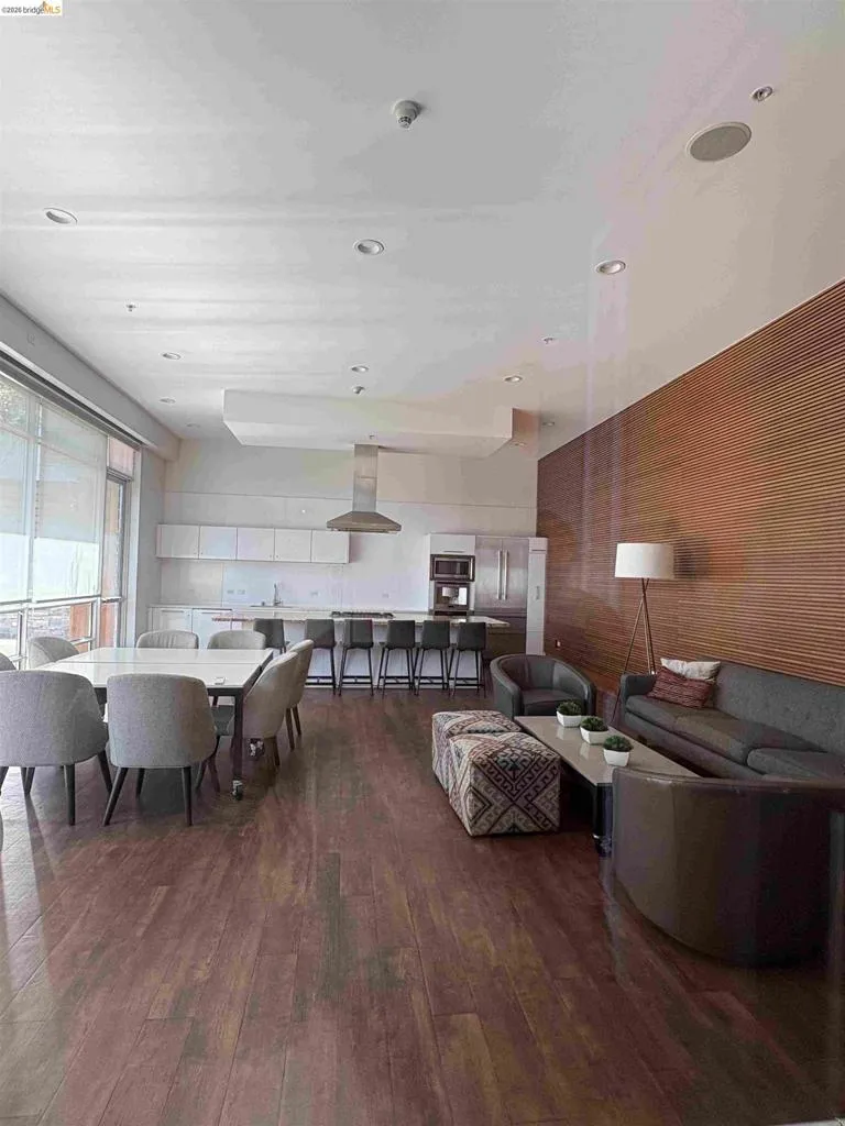 1160 Mission Street #1404 San Francisco, CA 94103