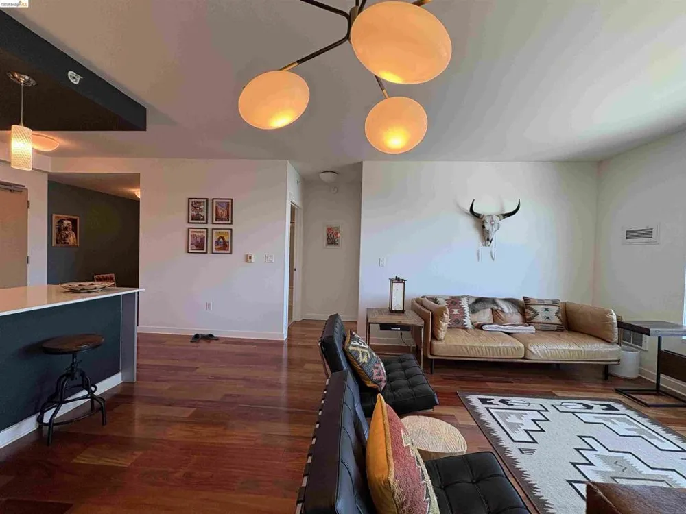 1160 Mission Street #1404 San Francisco, CA 94103