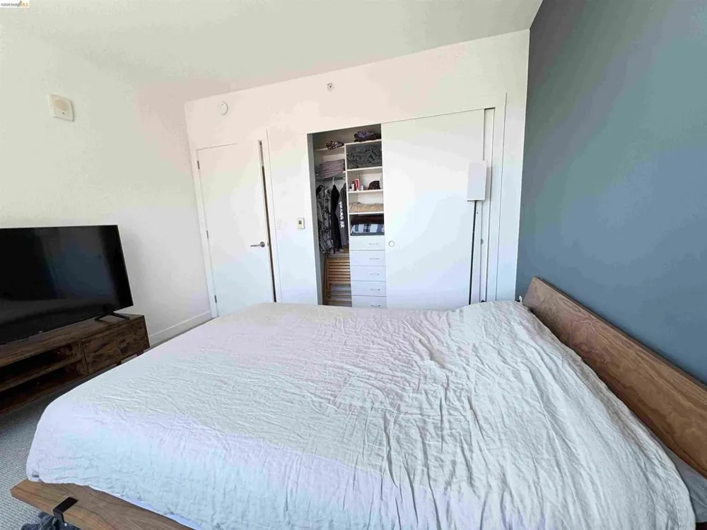 1160 Mission Street #1404 San Francisco, CA 94103