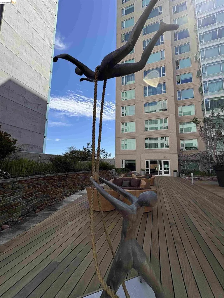 1160 Mission Street #1404 San Francisco, CA 94103