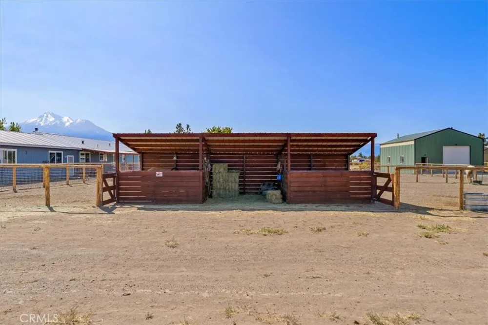 10908 Blackfoot Rd Montague, CA 96064