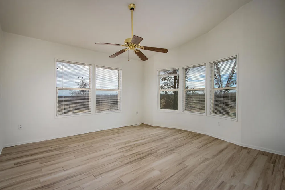 1959 Yetters Lane Landers, CA 92285