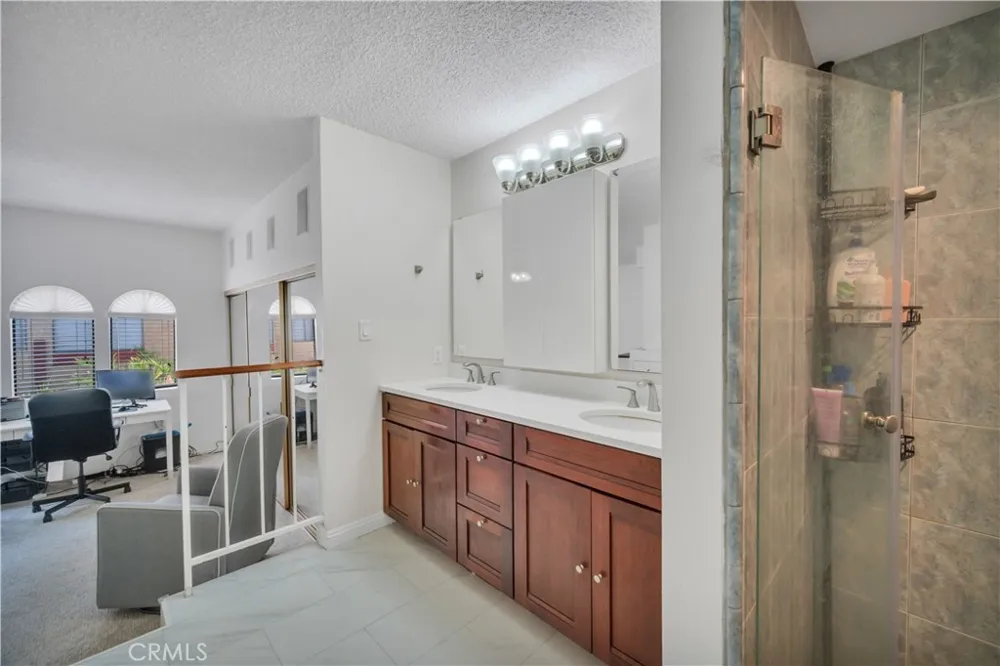 3415 Artesia #7 Torrance, CA 90504