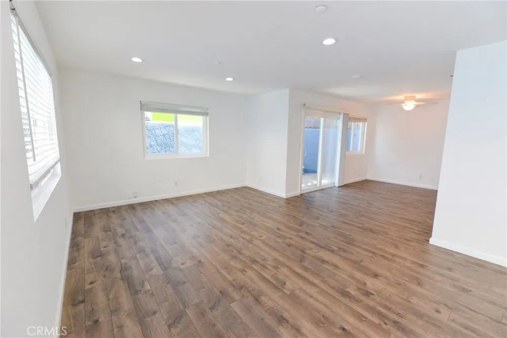 257 Avenida Victoria #A San Clemente, CA 92672