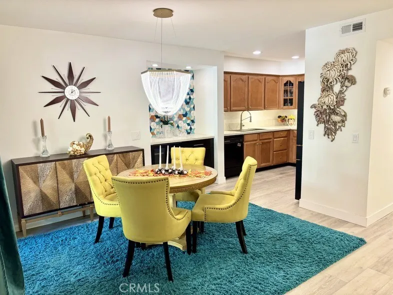 200 E Racquet Club Palm Springs, CA 92262