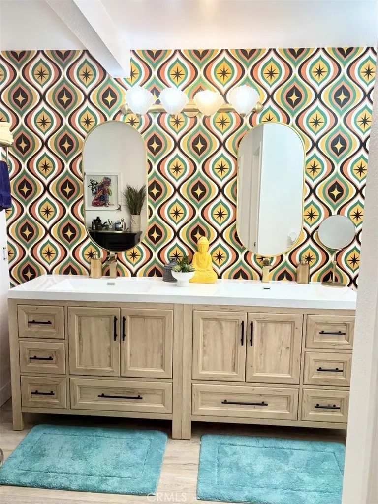 200 E Racquet Club Palm Springs, CA 92262