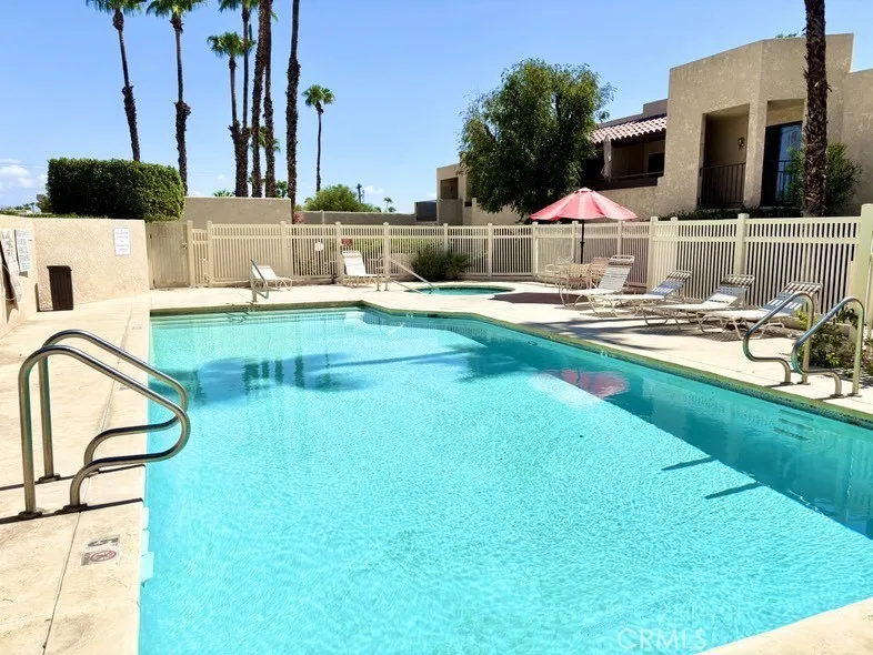 200 E Racquet Club Palm Springs, CA 92262