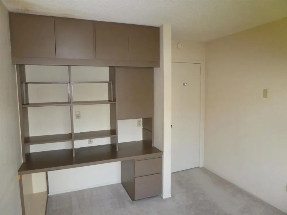 2306 Caminito Andada San Diego, CA 92107