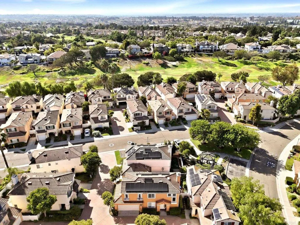 1141 La Vida Court Chula Vista, CA 91915