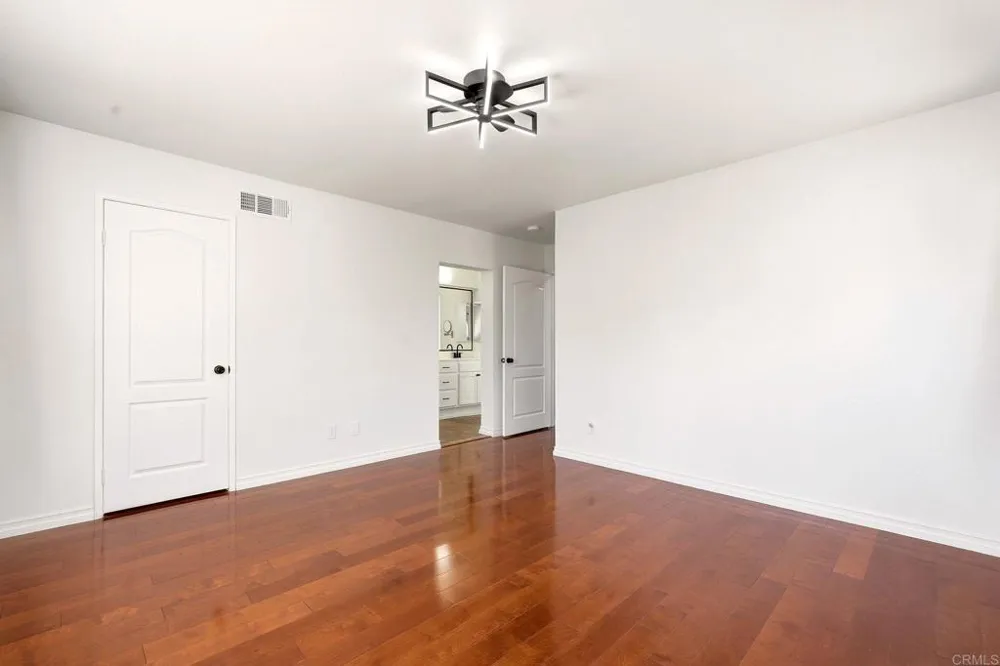 1141 La Vida Court Chula Vista, CA 91915