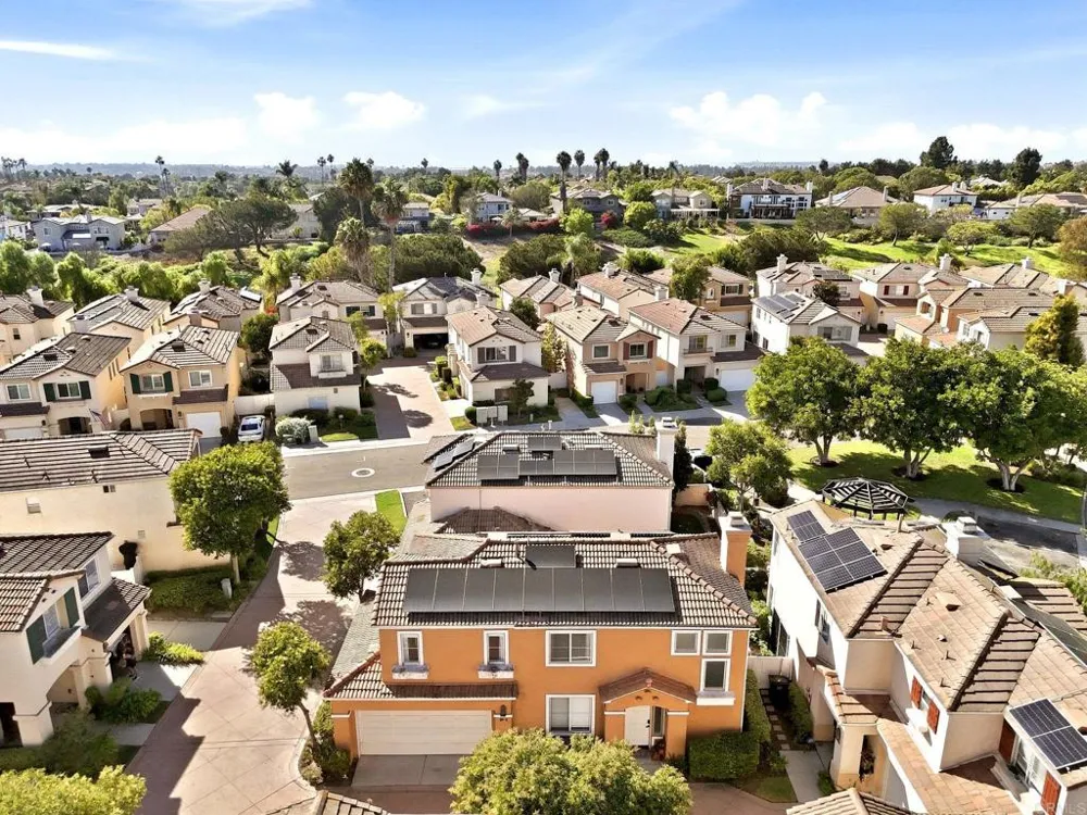 1141 La Vida Court Chula Vista, CA 91915