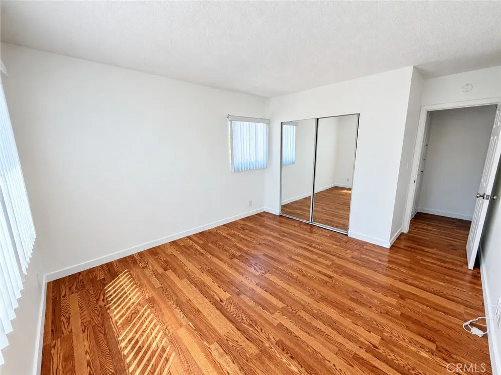 1808 10th Street #F Santa Monica, CA 90404