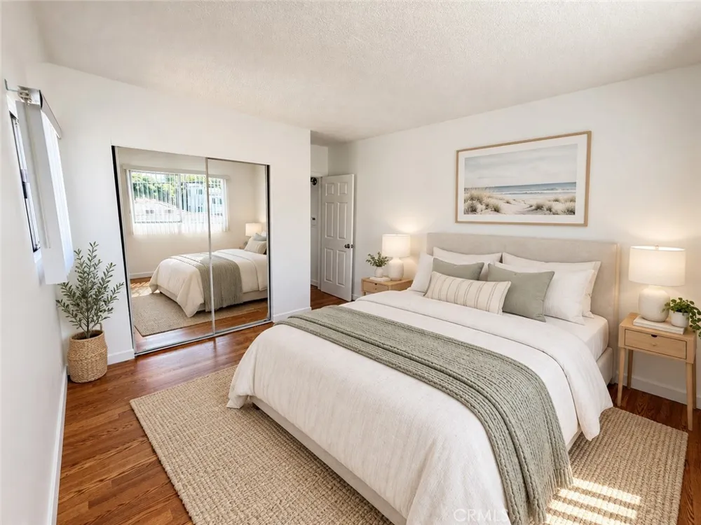 1808 10th Street #F Santa Monica, CA 90404