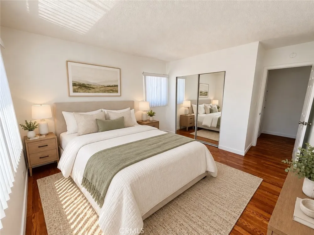 1808 10th Street #F Santa Monica, CA 90404