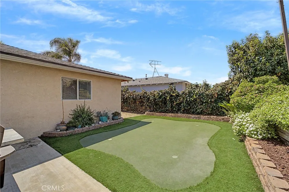 11996 Chervil Street Rancho Cucamonga, CA 91739