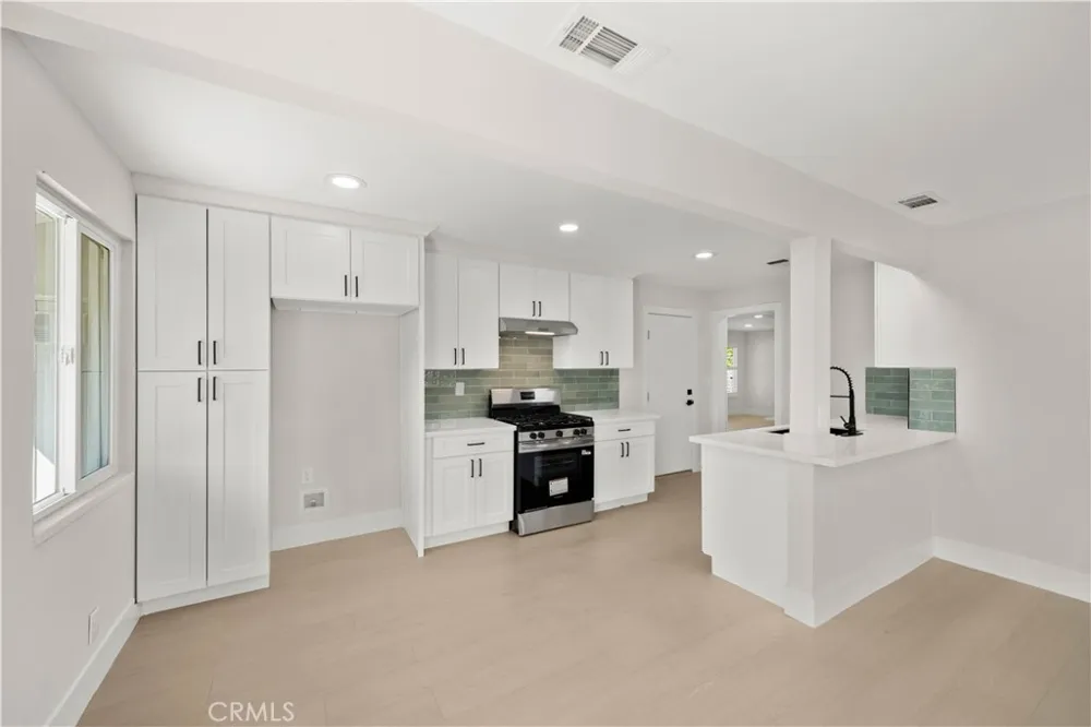 1416 Lomas Sacramento, CA 95822