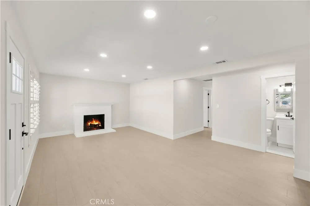 1416 Lomas Sacramento, CA 95822