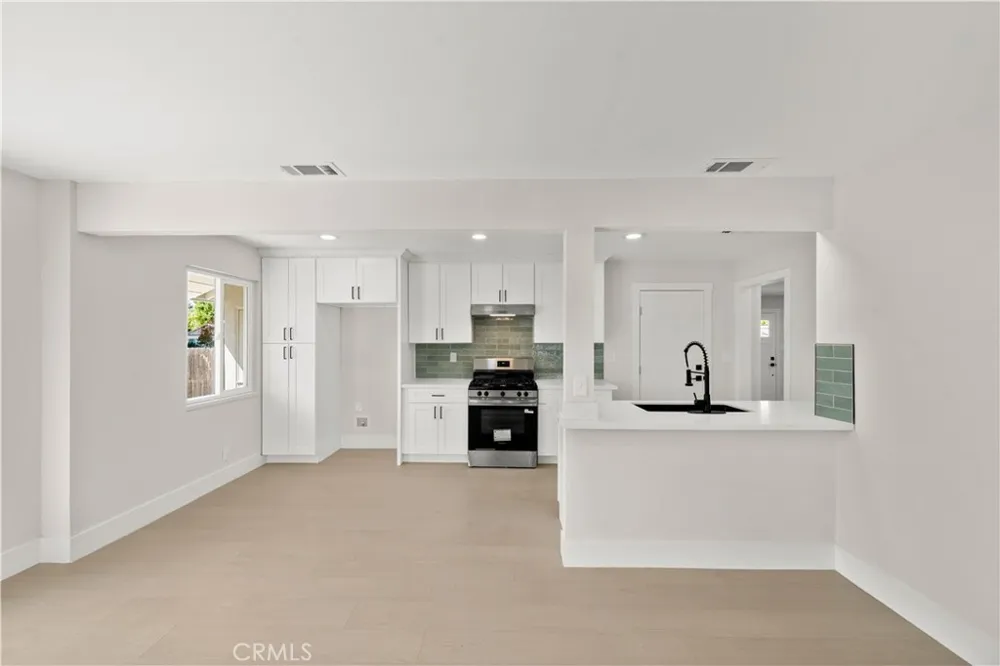 1416 Lomas Sacramento, CA 95822
