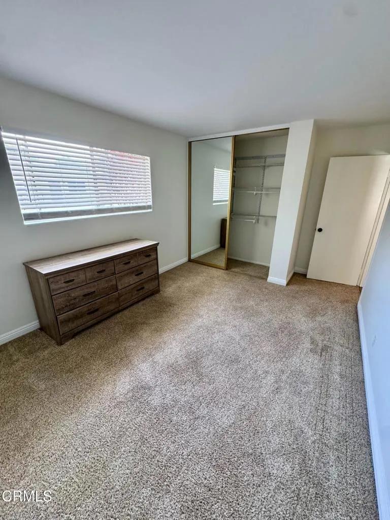 1136 Acadia Place #4 Ventura, CA 93003