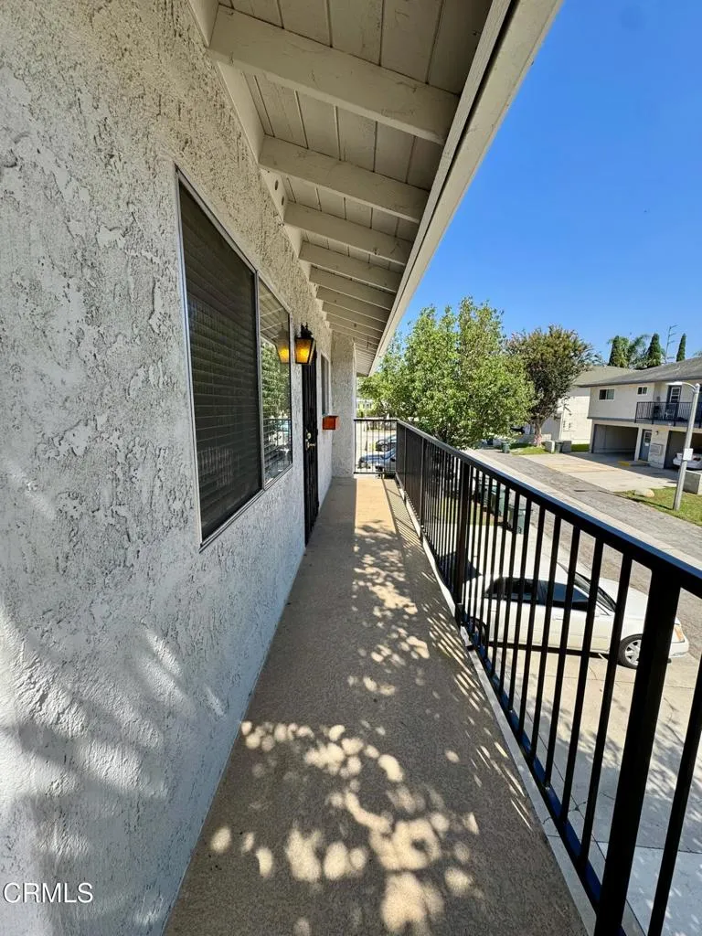 1136 Acadia Place #4 Ventura, CA 93003