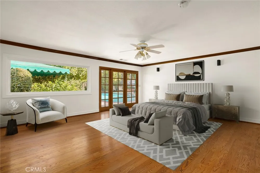 5220 Collier Place Woodland Hills, CA 91356