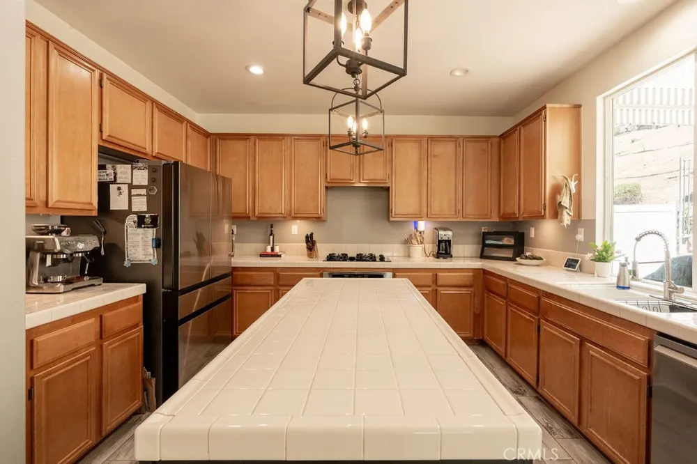 31302 Gatehouse Court Murrieta, CA 92563