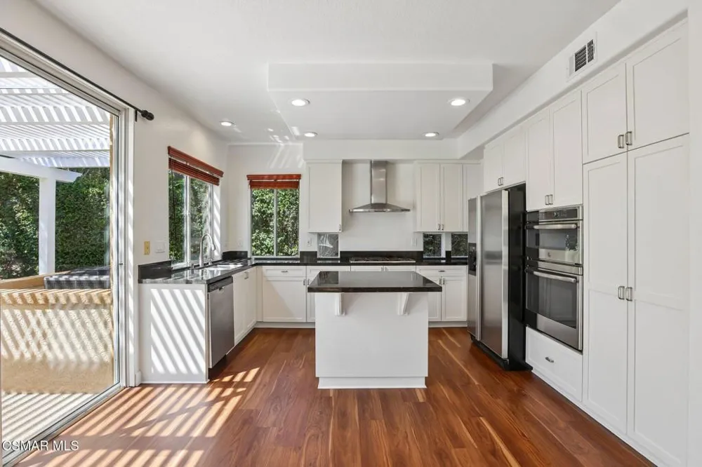 4261 Heatherdale Court Moorpark, CA 93021