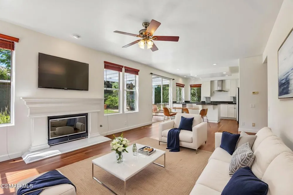 4261 Heatherdale Court Moorpark, CA 93021