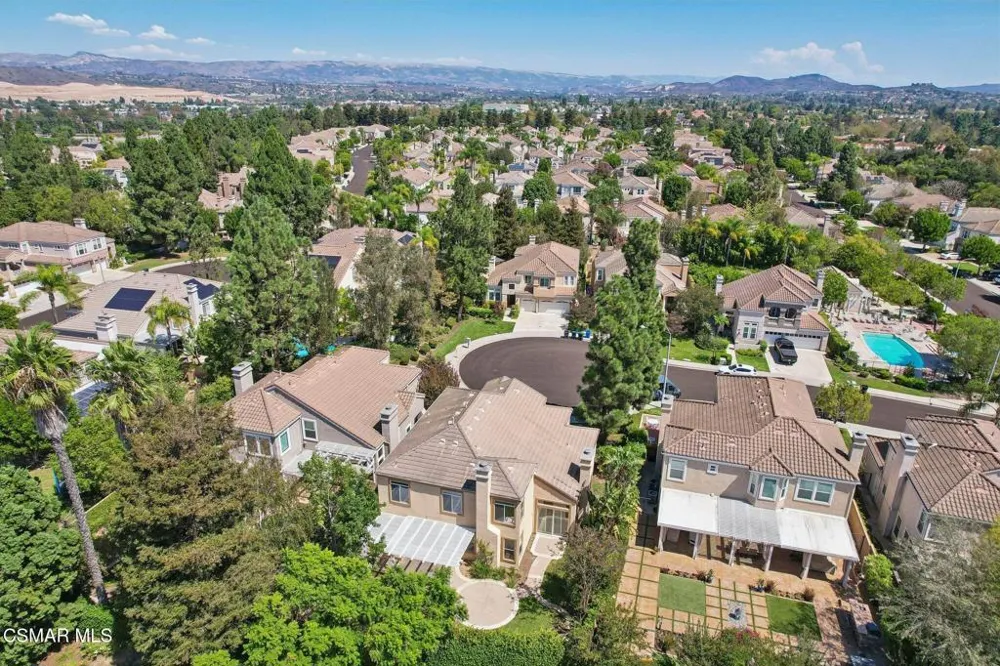 4261 Heatherdale Court Moorpark, CA 93021