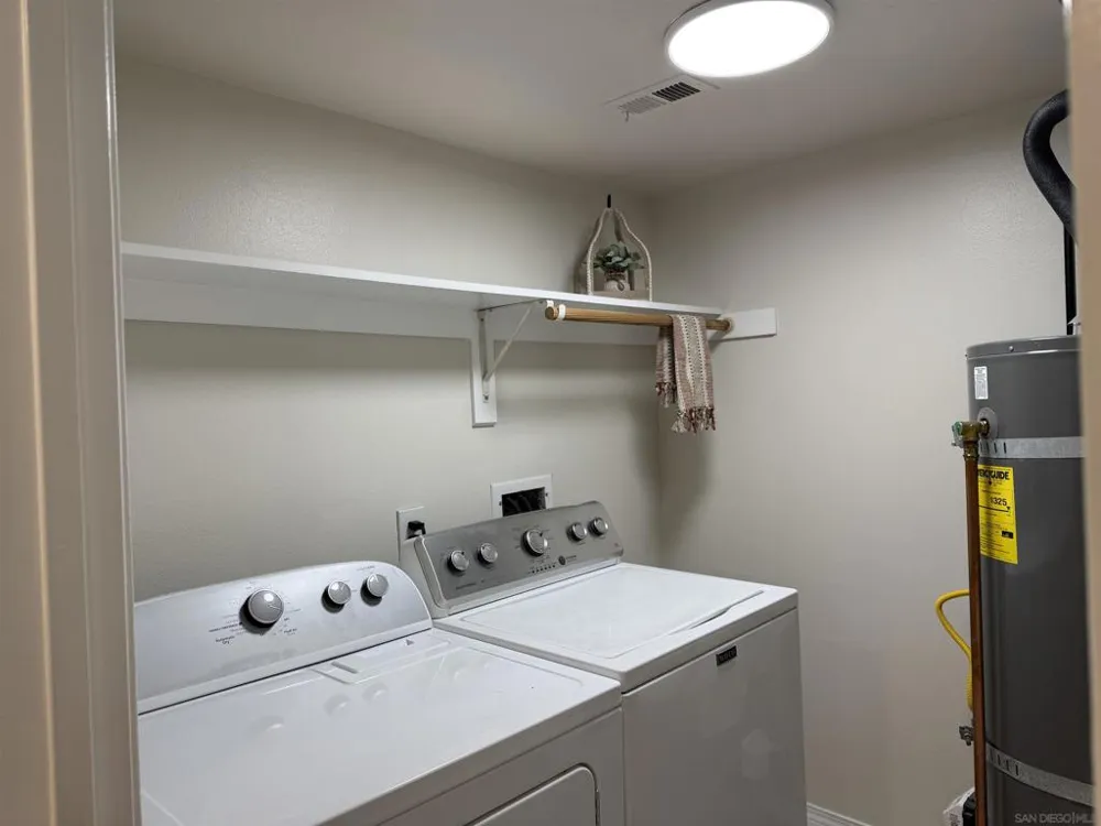 150 River Circle #206 Oceanside, CA 92057