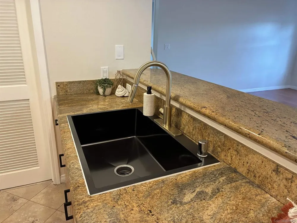 150 River Circle #206 Oceanside, CA 92057