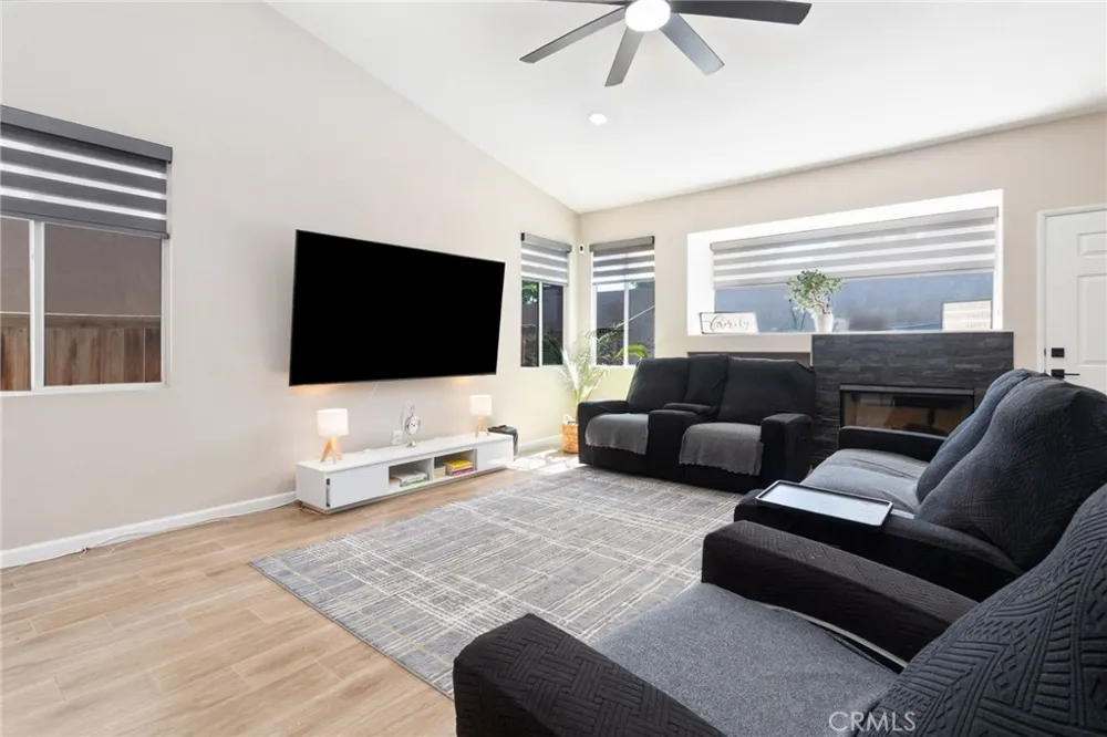 22928 Copper Ridge Corona, CA 92883