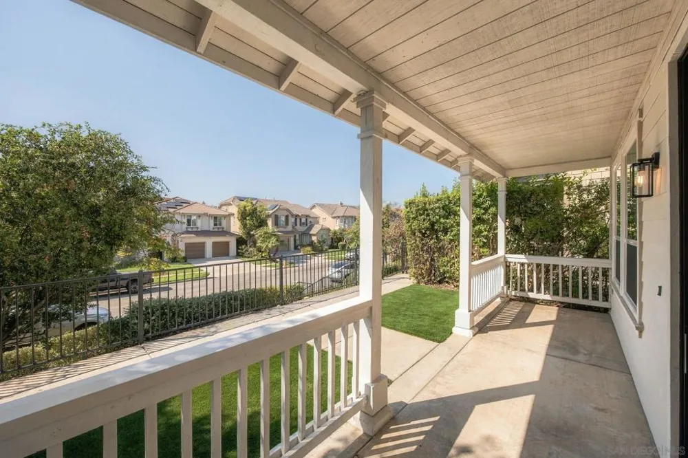 16609 Deer Ridge Rd San Diego, CA 92127