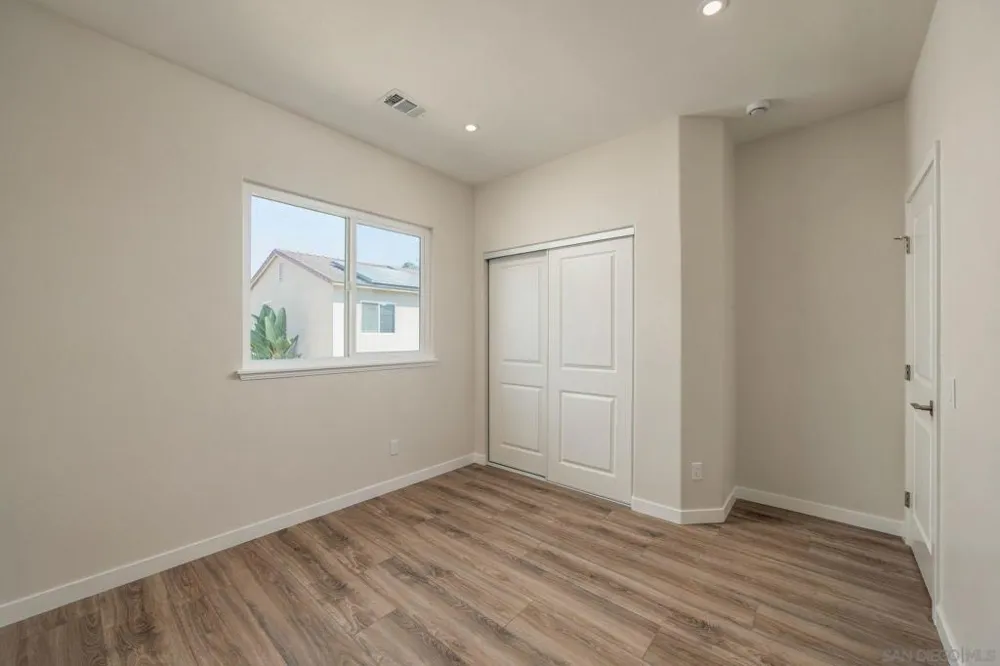 16609 Deer Ridge Rd San Diego, CA 92127